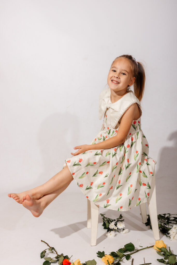 Dětské šaty s tulipány, 116